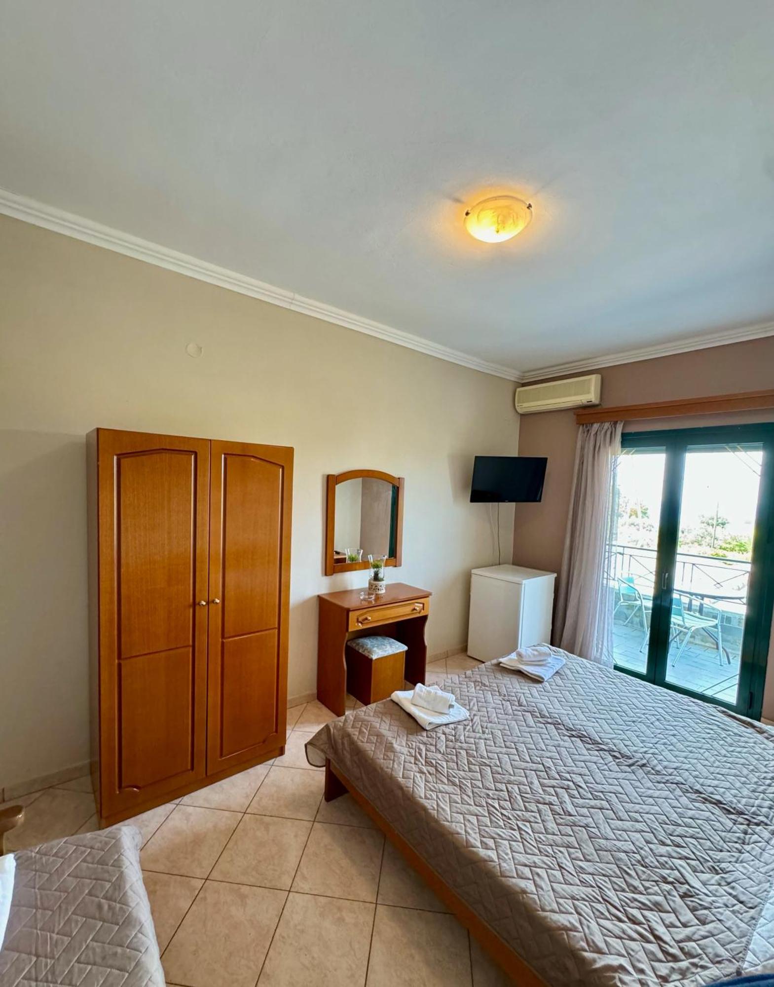 Hotel Filoxenia 리지아 외부 사진